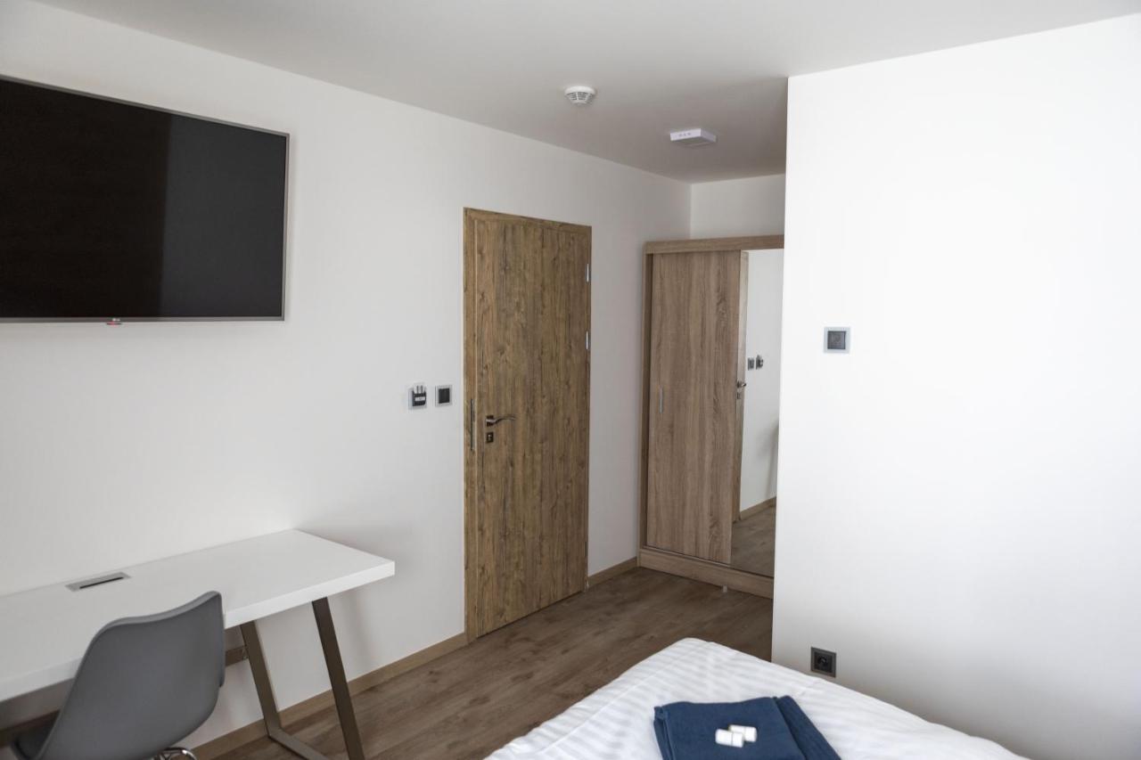 Novohradska Hotel Ceske Budejovice Ngoại thất bức ảnh