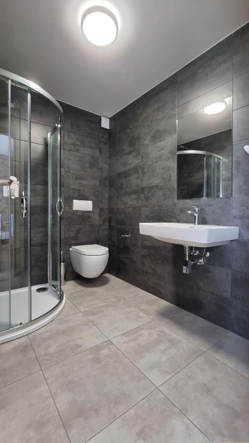 Novohradska Hotel Ceske Budejovice Ngoại thất bức ảnh