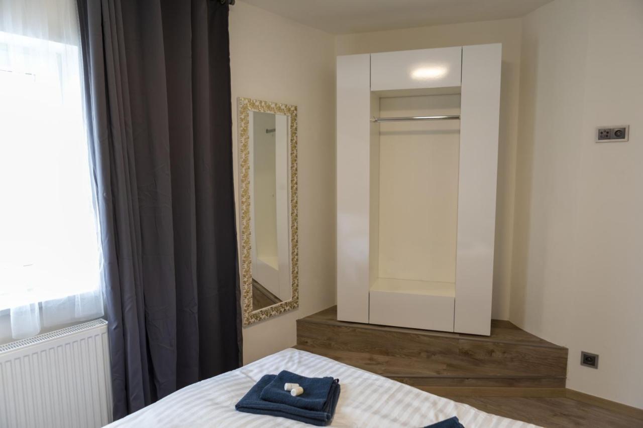 Novohradska Hotel Ceske Budejovice Ngoại thất bức ảnh