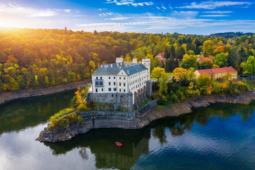 Novohradska Hotel Ceske Budejovice Ngoại thất bức ảnh